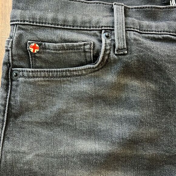 Hudson Jean Shorts Women 28 Black Wash Denim Cutoff Mid rise Raw Frayed Hem - Picture 3 of 8